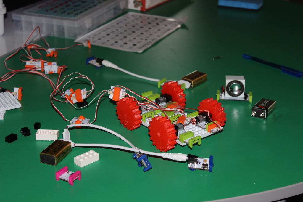 A LittleBits Robot created by Ryan